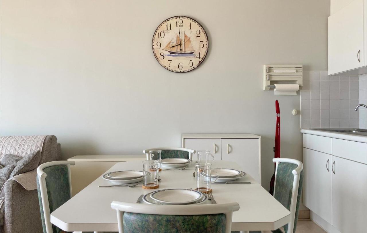 Nice Apartment In Oostende With Wifi 外观 照片
